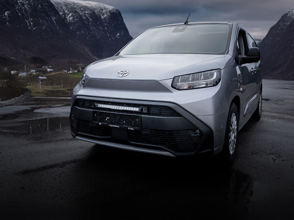 Toyota Proace City (2023+) Grille Kit